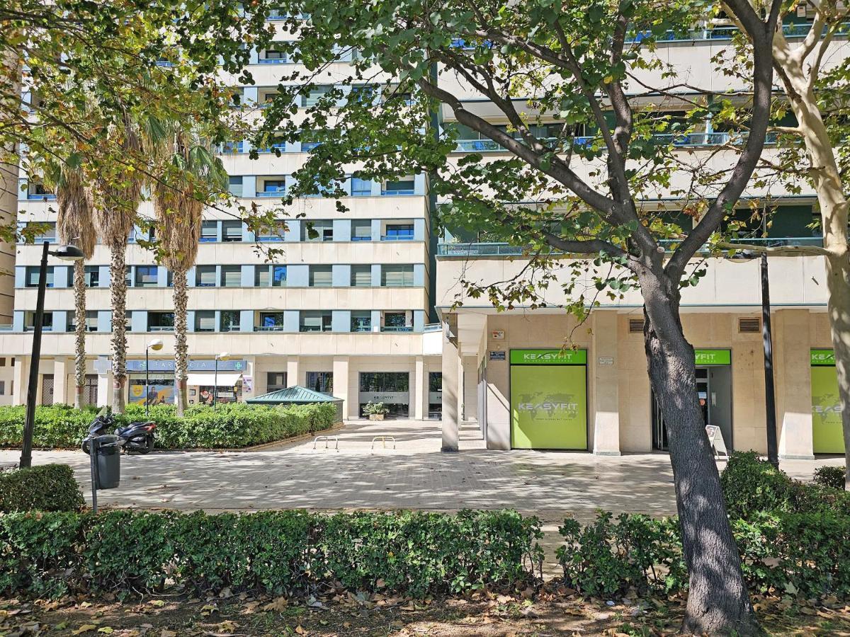 Apartamentos Las Ciencias Studio P Валенсия Экстерьер фото